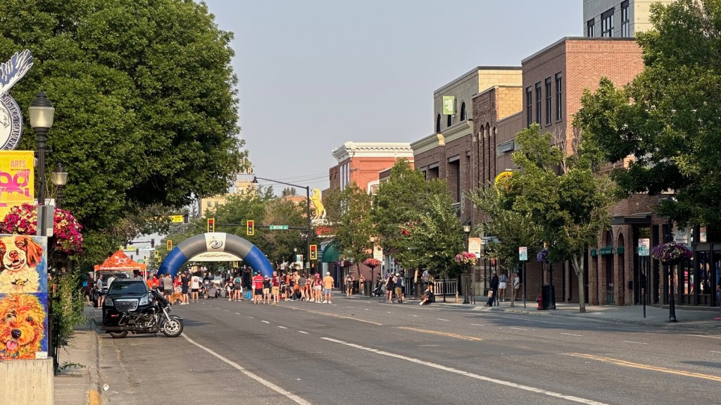 Bozeman Foodie Highlights: Farmer’s Daughters, Feed Cafe, Red Tractor Pizza